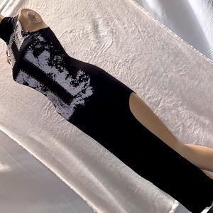 ✝️ Cross Body-con studded turtleneck sleeveless black slit long dress size S